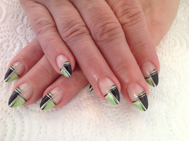 nails75.jpg